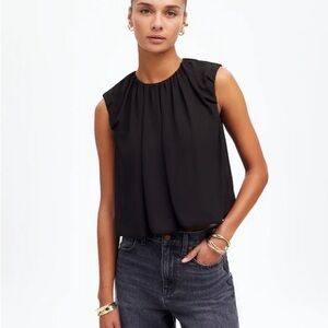 Sleeveless Bubble Top in Chiffon